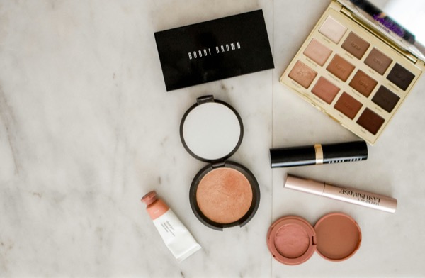Makeup palette